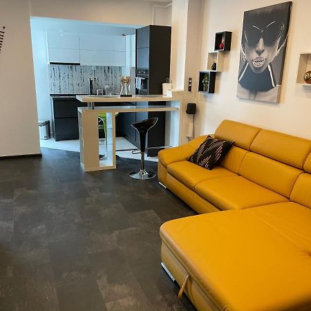 Fancy Westpark 2 Residence Lakeview W7 Βουκουρέστι Εξωτερικό φωτογραφία