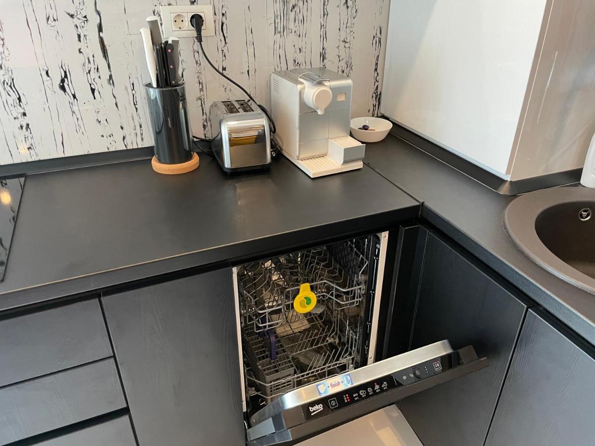Fancy Westpark 2 Residence Lakeview W7 Βουκουρέστι Εξωτερικό φωτογραφία