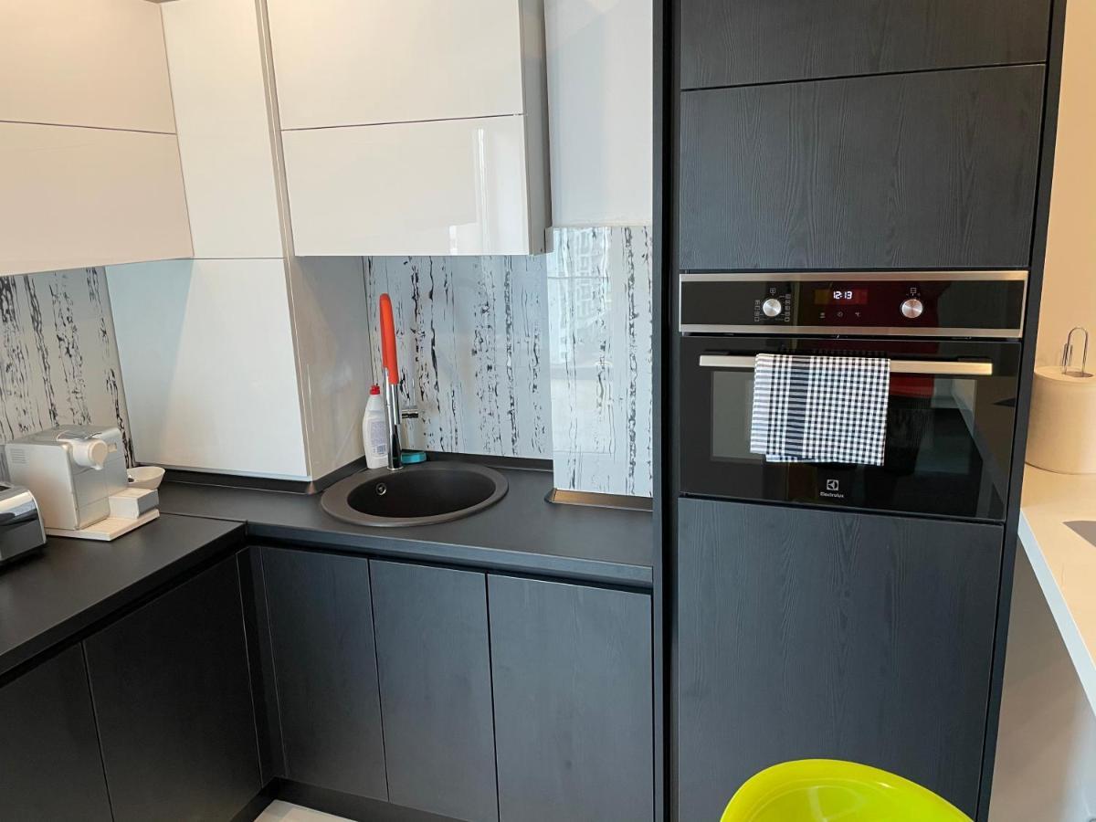 Fancy Westpark 2 Residence Lakeview W7 Βουκουρέστι Εξωτερικό φωτογραφία