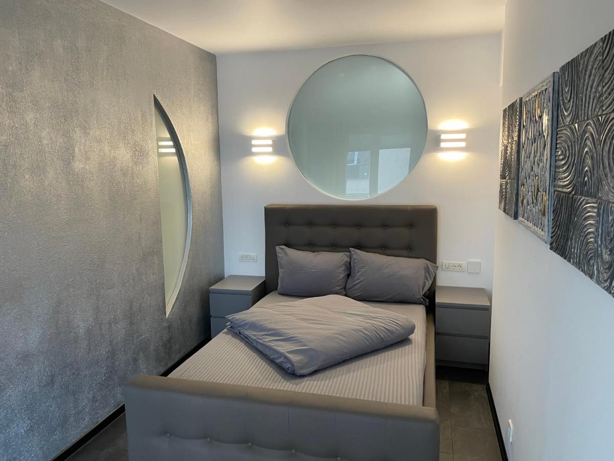 Fancy Westpark 2 Residence Lakeview W7 Βουκουρέστι Εξωτερικό φωτογραφία